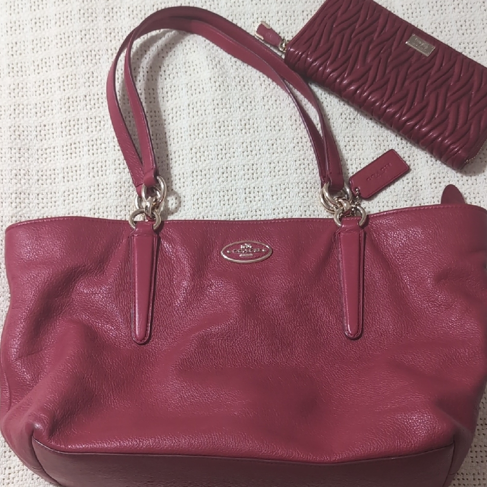 Red Coach Berry Leather Shoulder Bag & Wallet